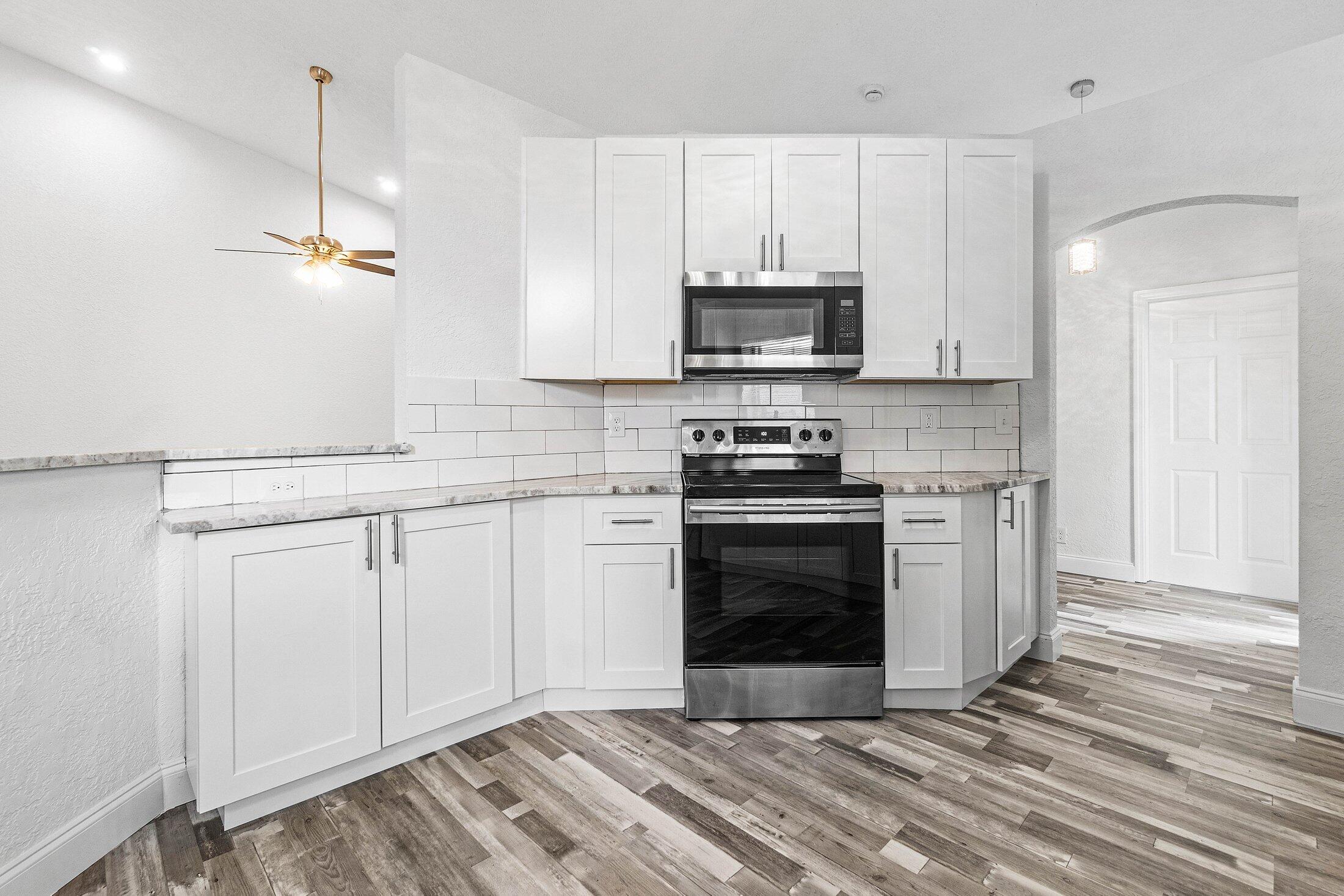 FLORAL LAKES 1 - Residential