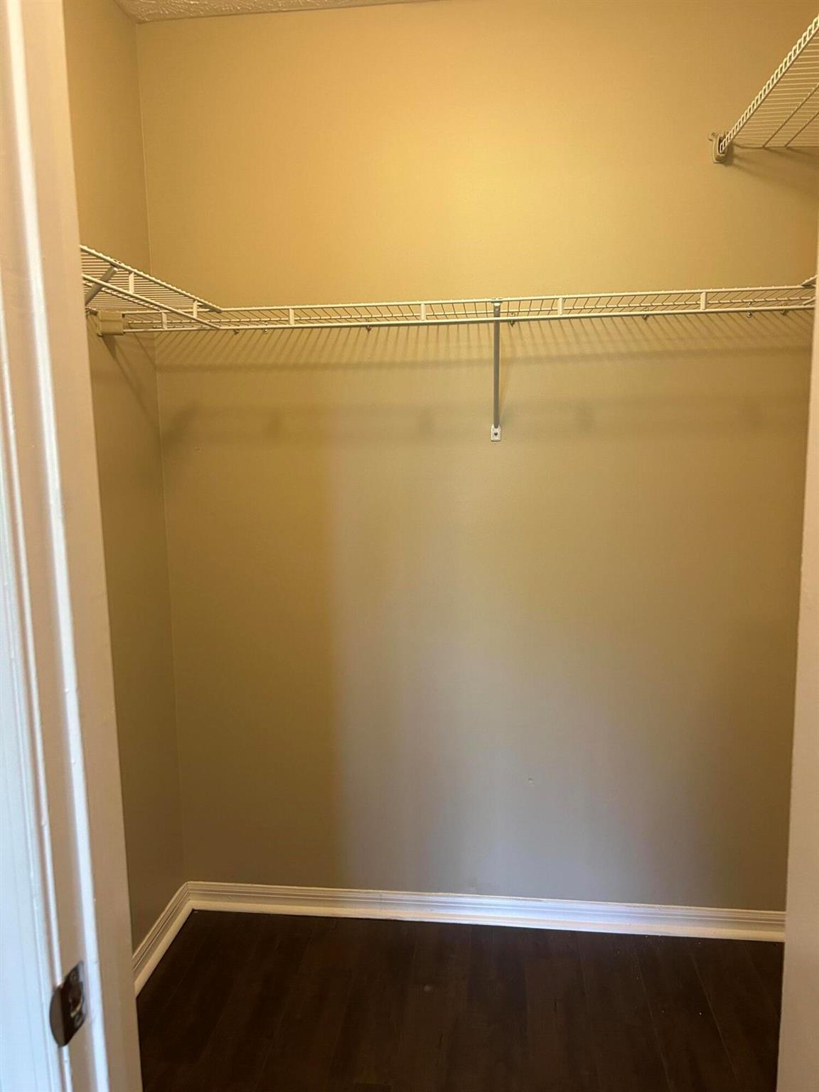 FAIRWAY PALMS CONDO - Residential Lease