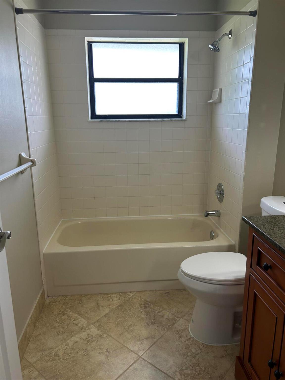 FAIRWAY PALMS CONDO - Residential Lease