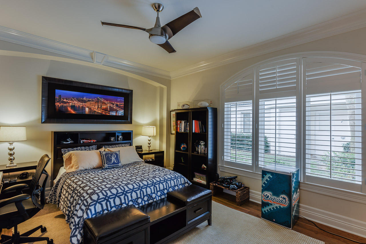 ADMIRALS COVE 3 PAR E - Residential