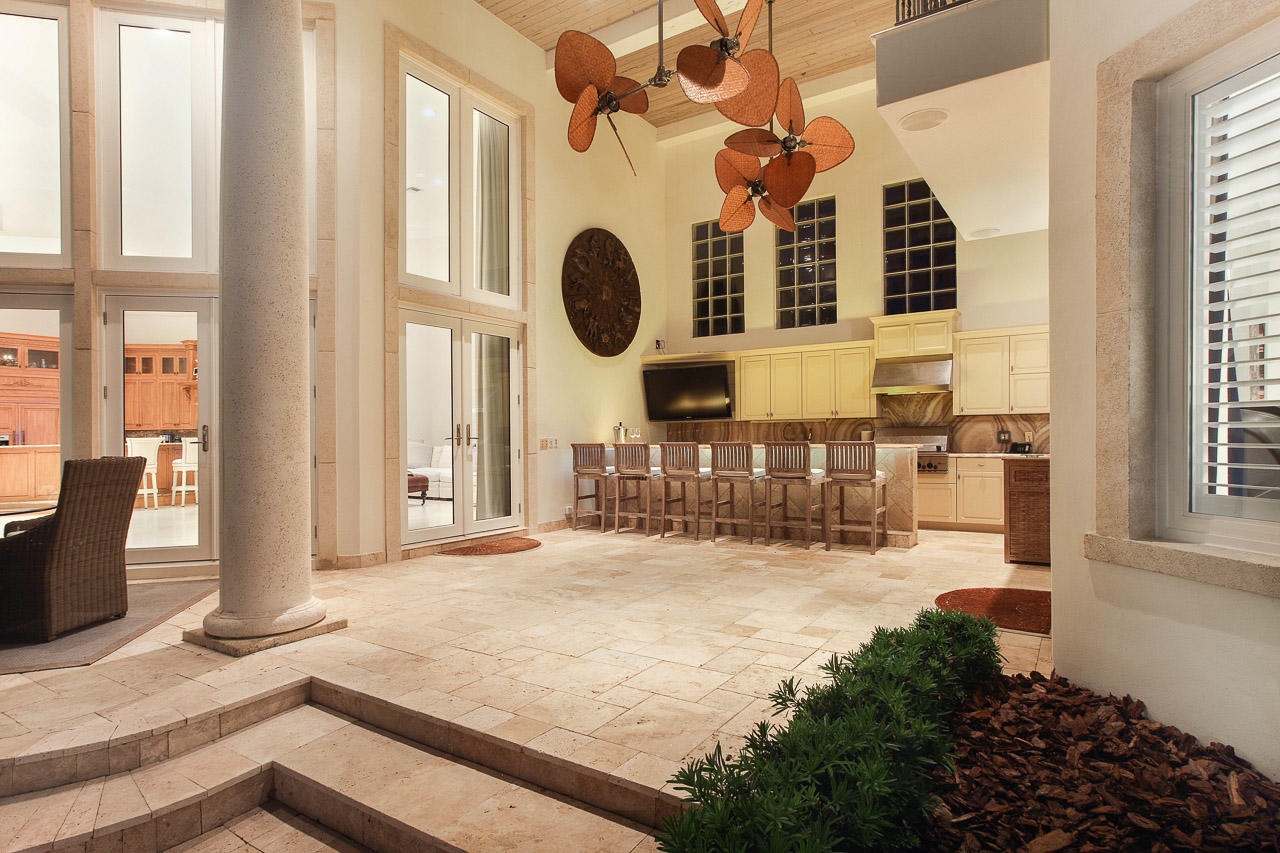 ADMIRALS COVE 3 PAR E - Residential