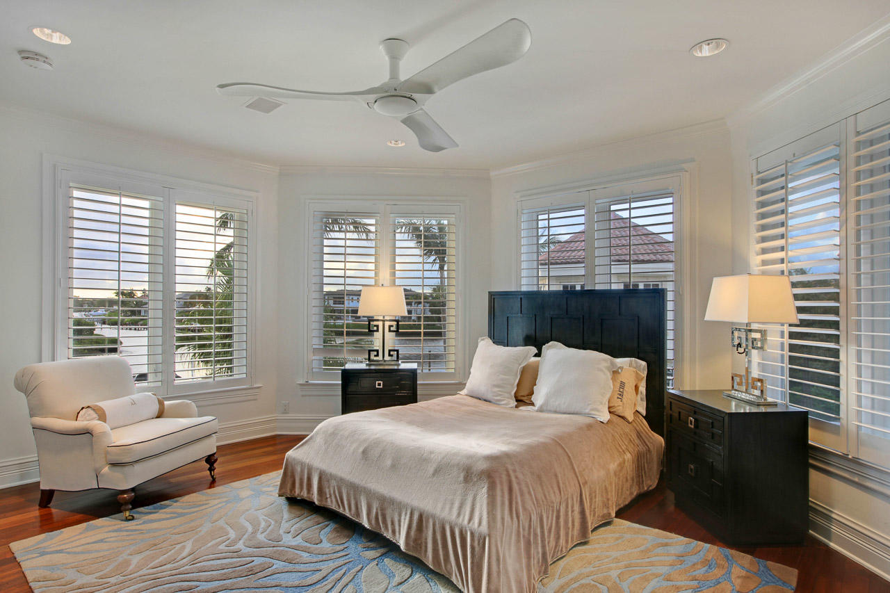 ADMIRALS COVE 3 PAR E - Residential