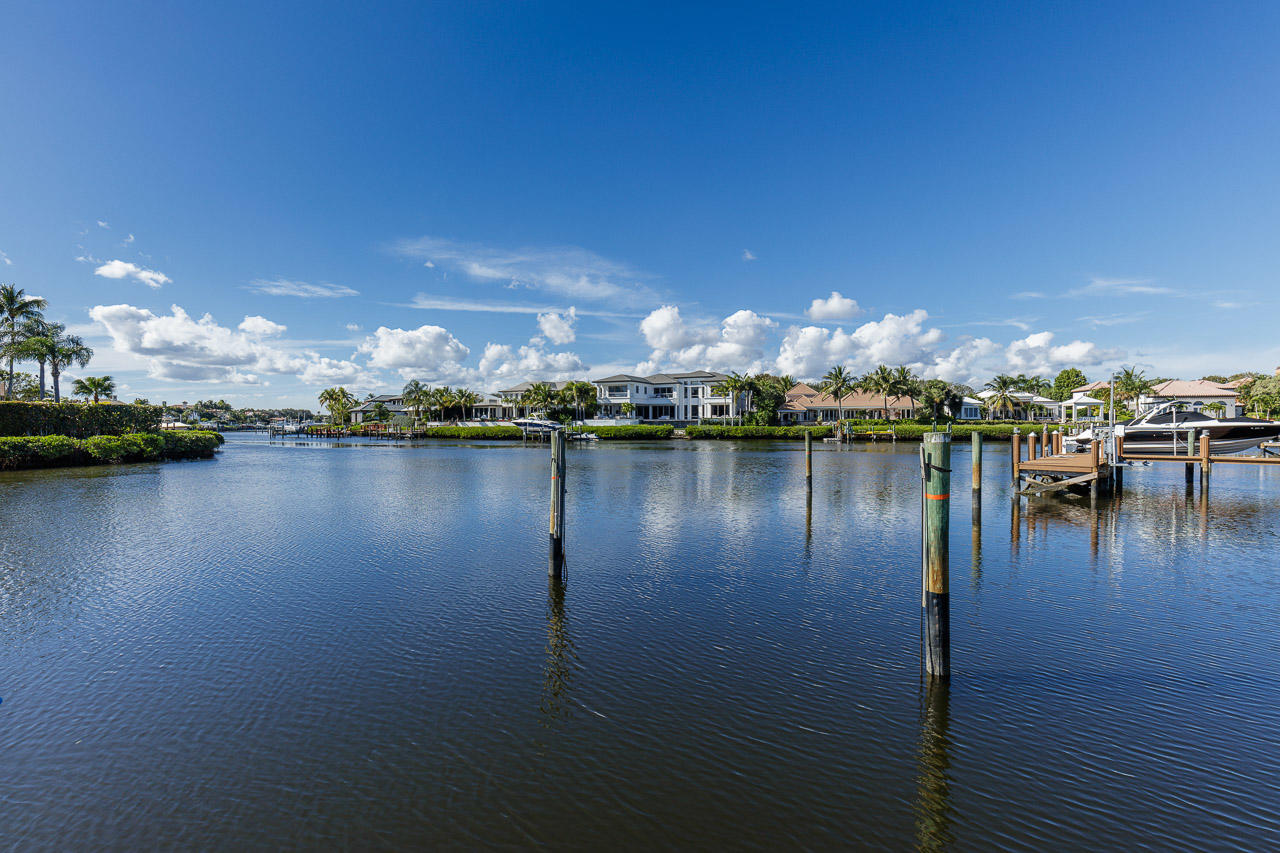 ADMIRALS COVE 3 PAR E - Residential