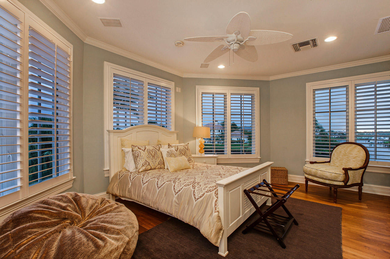 ADMIRALS COVE 3 PAR E - Residential