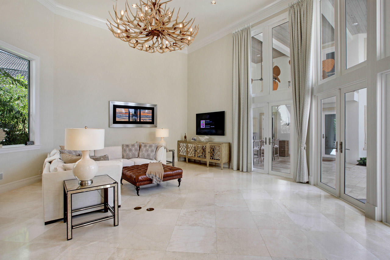 ADMIRALS COVE 3 PAR E - Residential