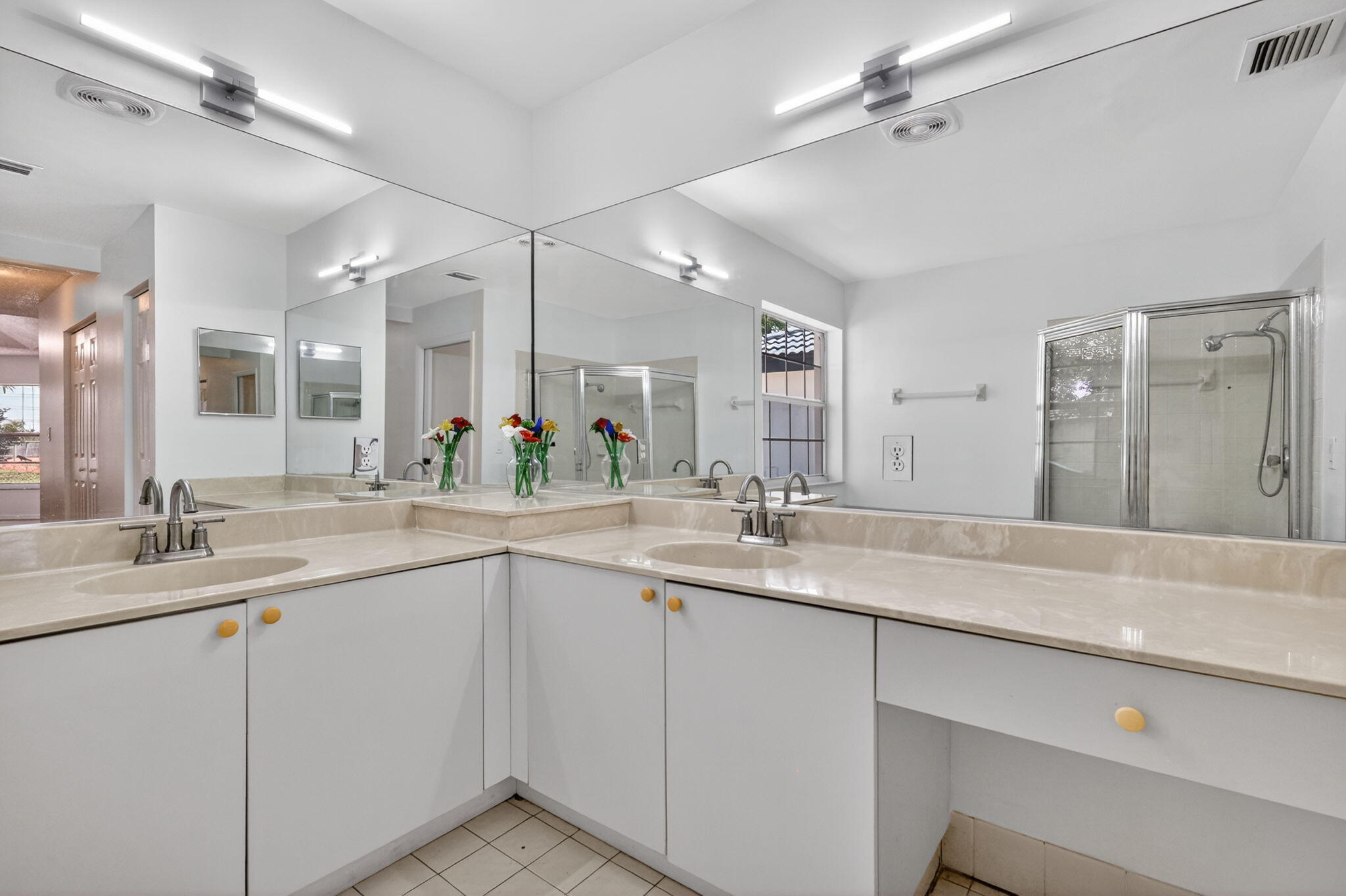 SILVER LAKES PHASE III REPLAT - Residential