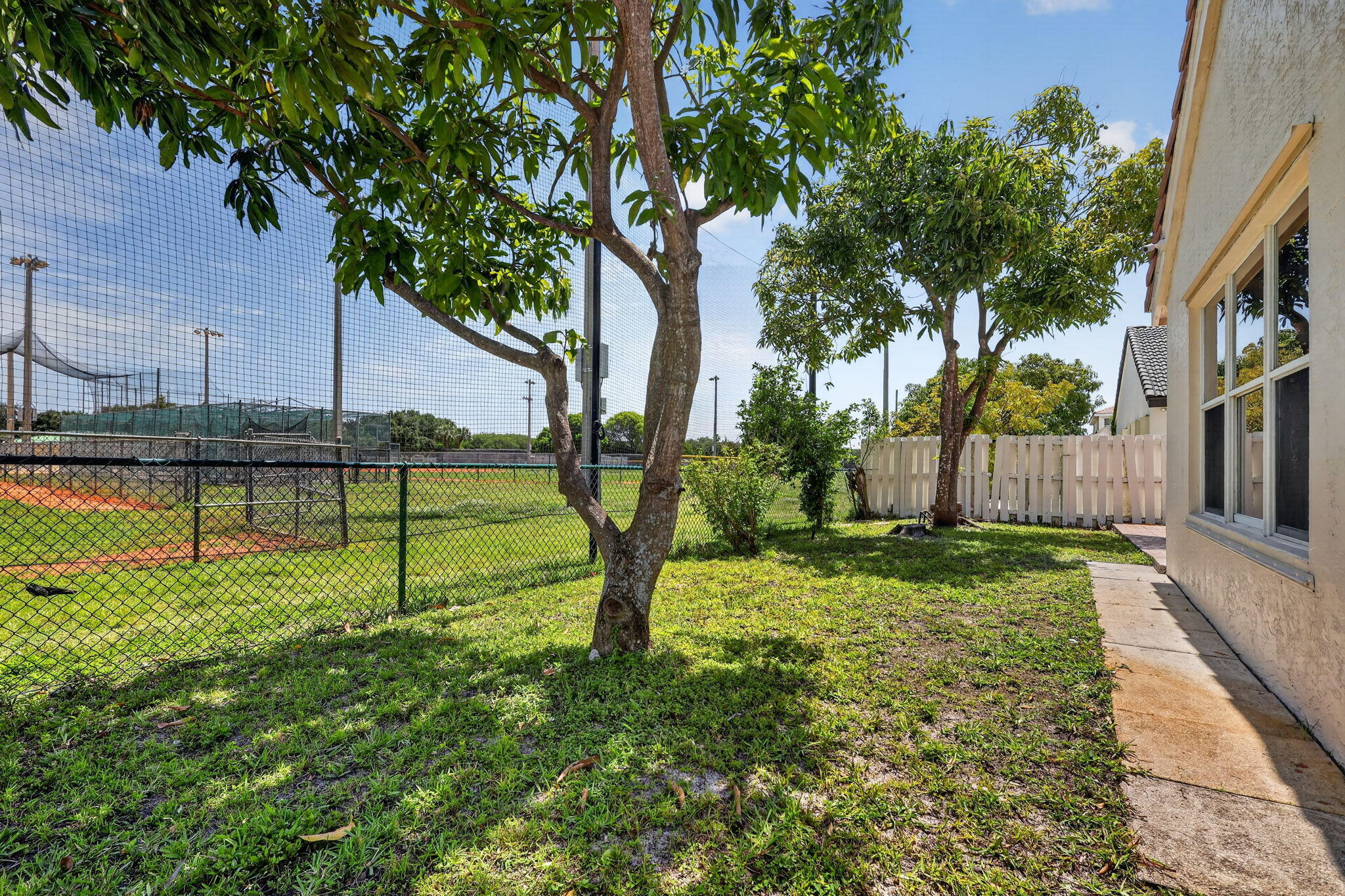 SILVER LAKES PHASE III REPLAT - Residential