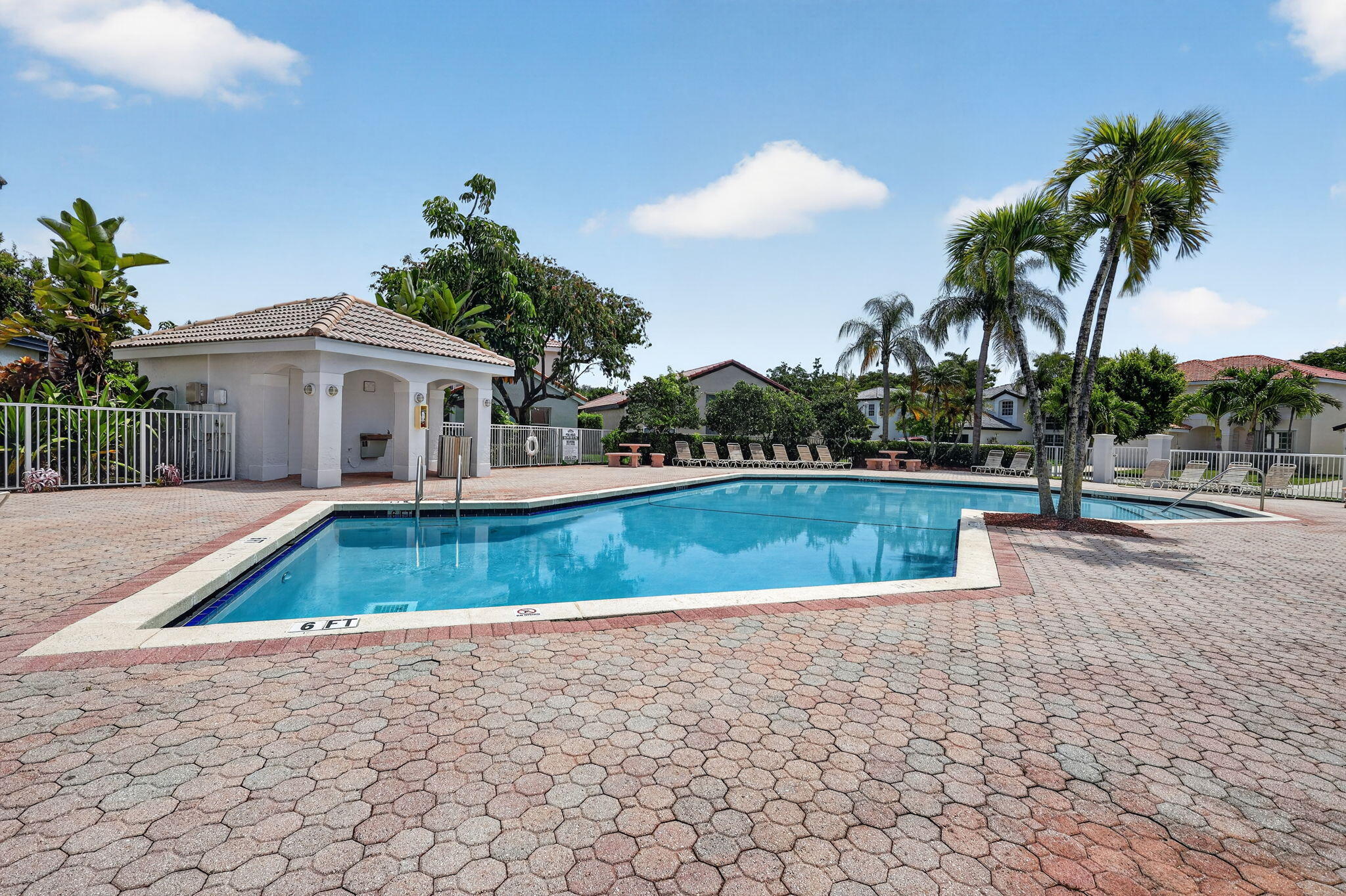 SILVER LAKES PHASE III REPLAT - Residential
