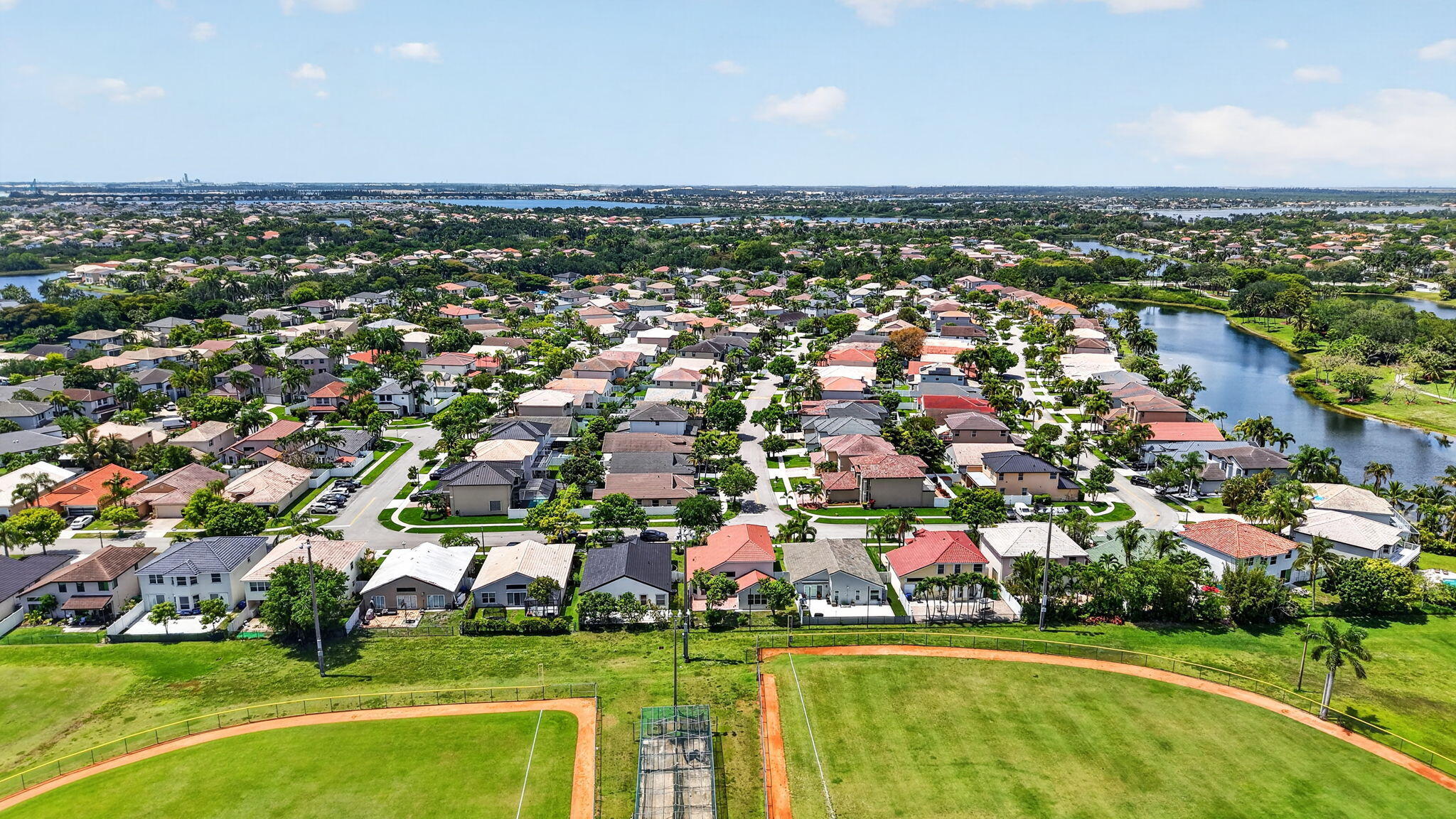 SILVER LAKES PHASE III REPLAT - Residential