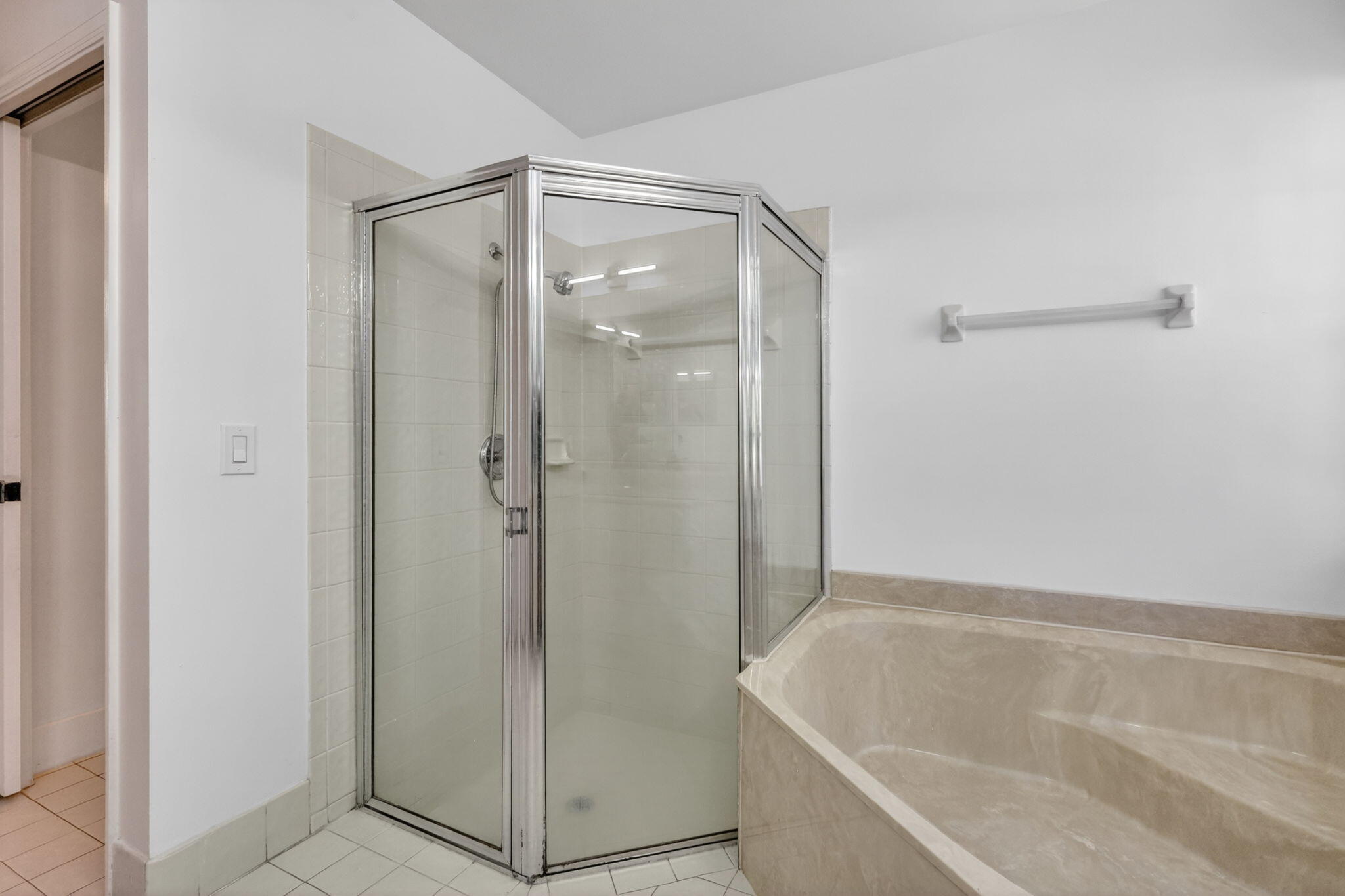 SILVER LAKES PHASE III REPLAT - Residential