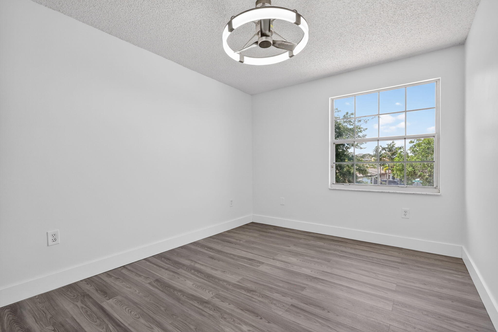 SILVER LAKES PHASE III REPLAT - Residential