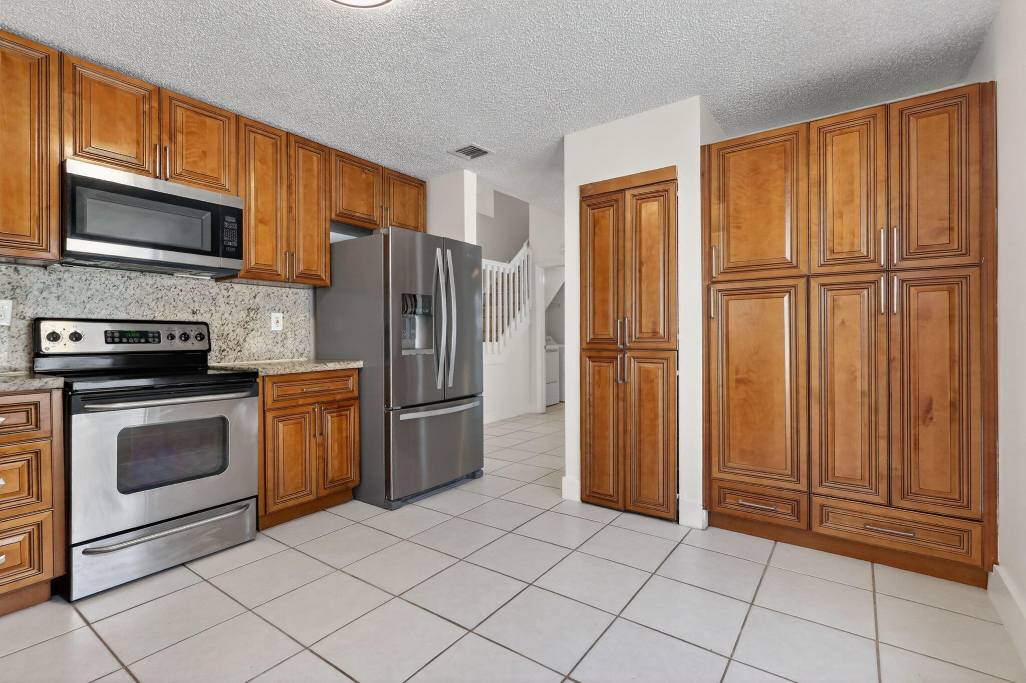 SILVER LAKES PHASE III REPLAT - Residential