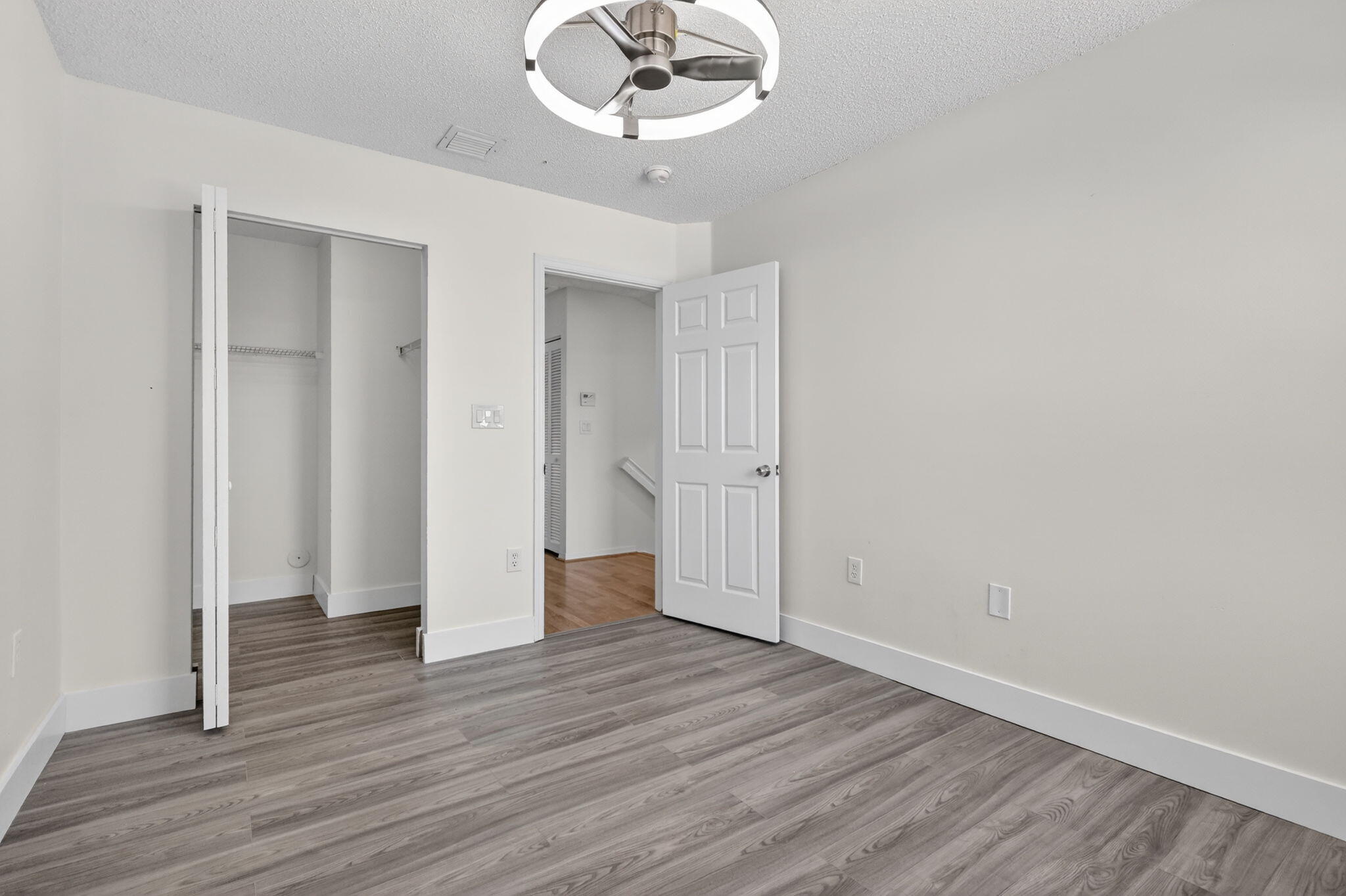 SILVER LAKES PHASE III REPLAT - Residential