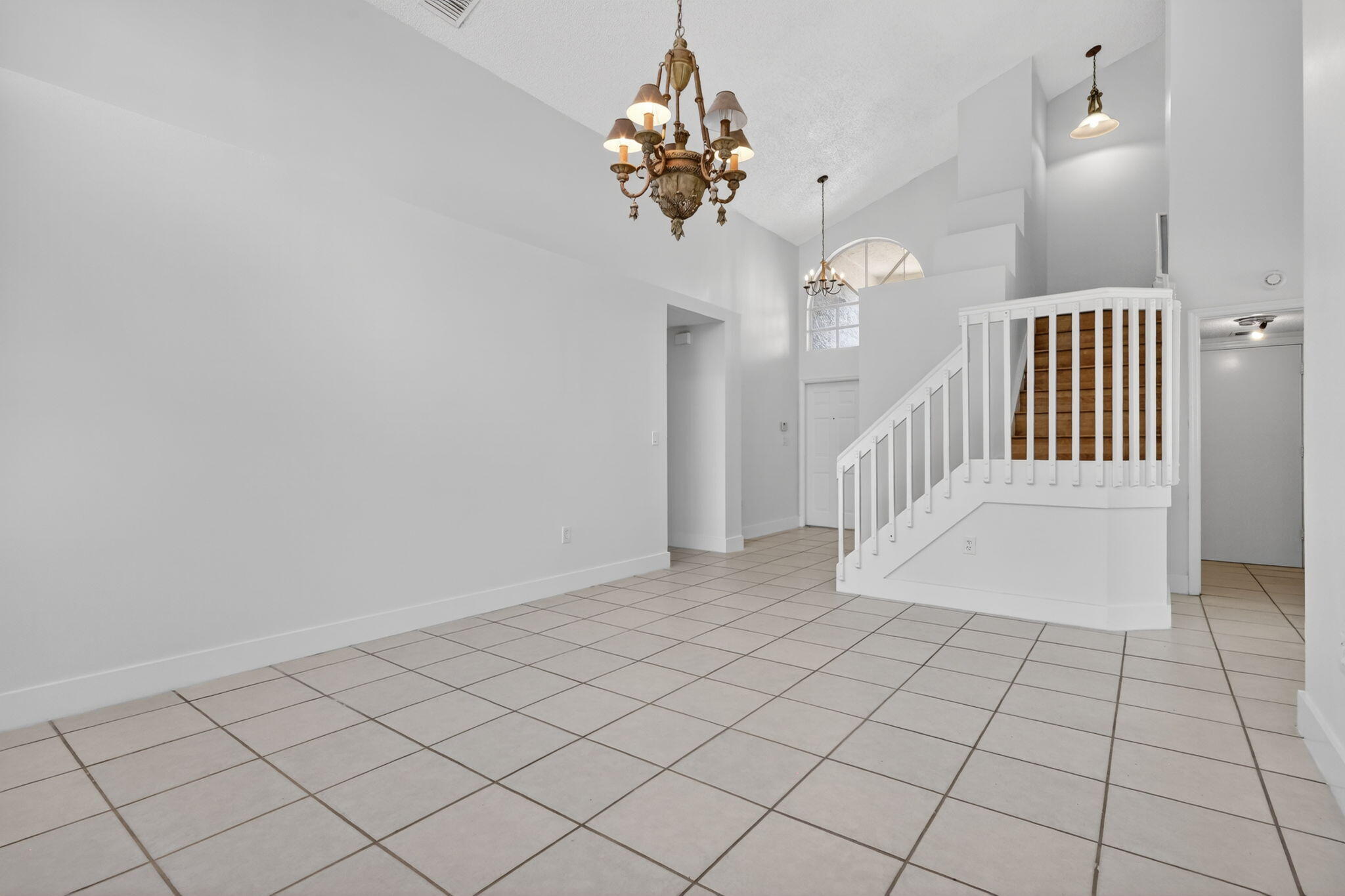 SILVER LAKES PHASE III REPLAT - Residential