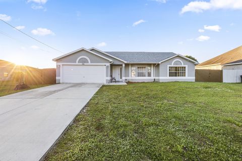 A home in Port St Lucie