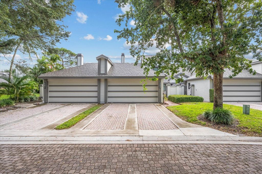 Photo of 503 Landings Boulevard, Greenacres, FL 33413 (MLS # R10933377)