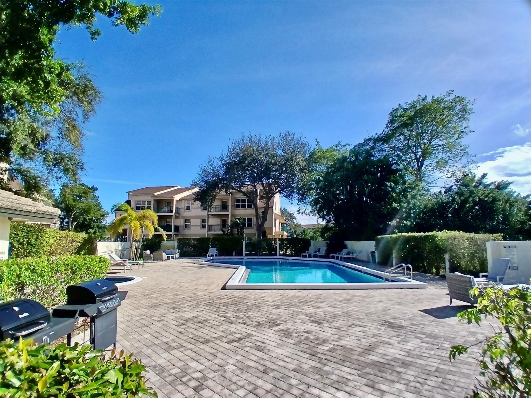 Wellesley Park Condo 01 - Residential Lease