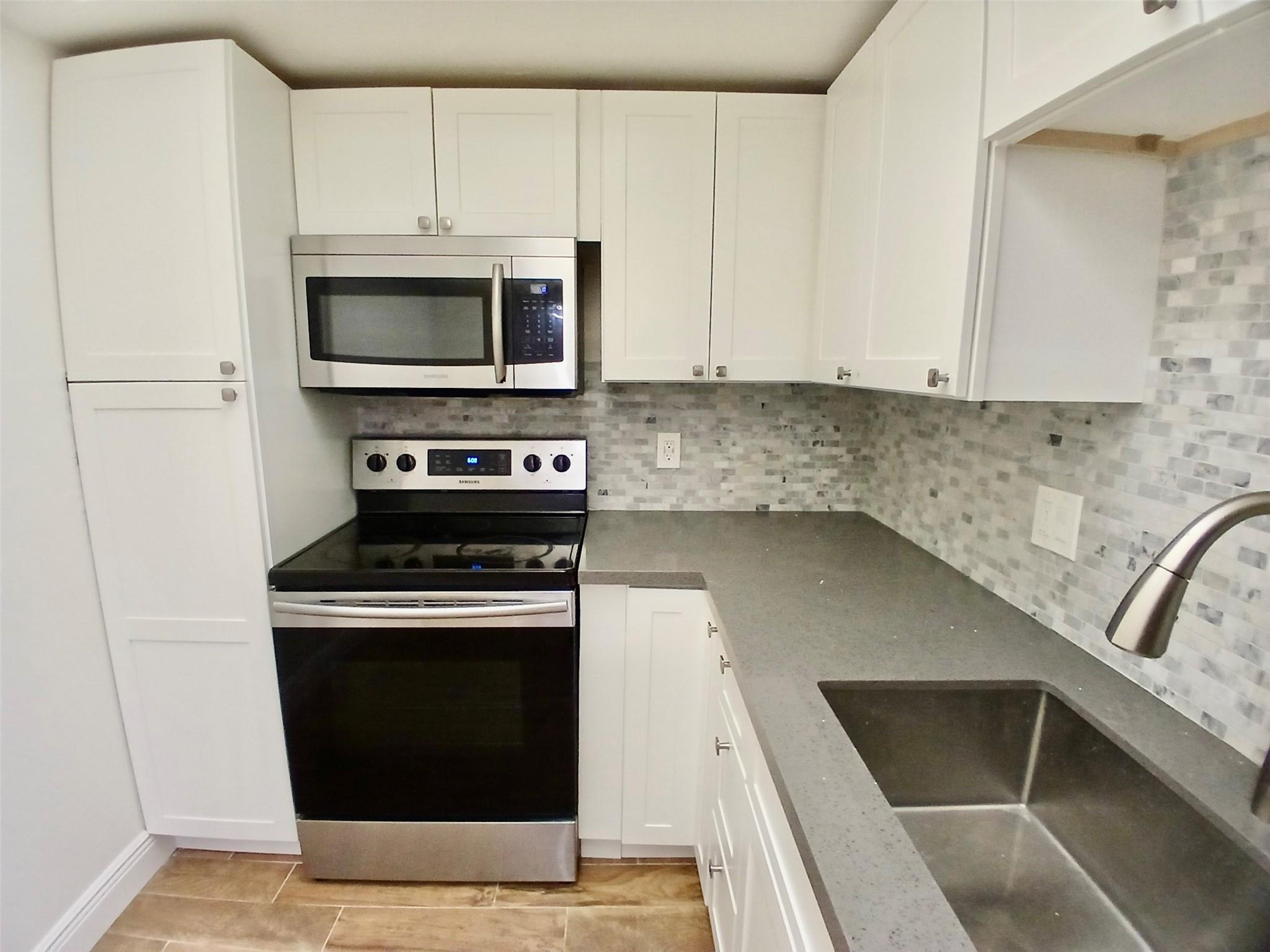 Wellesley Park Condo 01 - Residential Lease