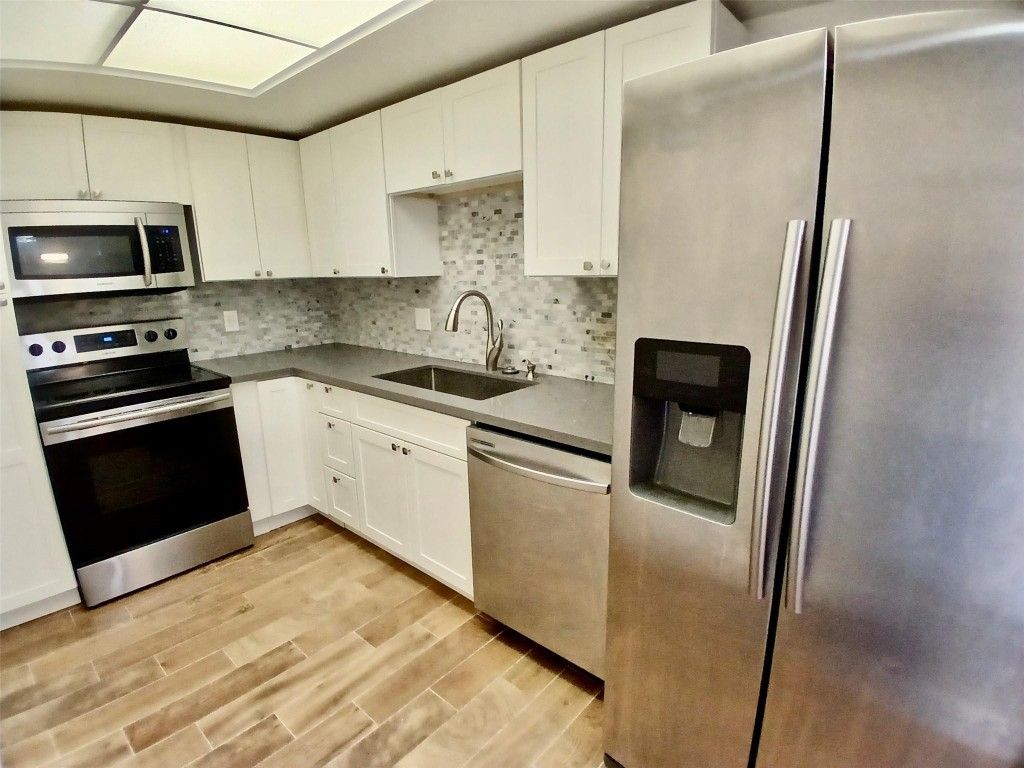 Photo of 5951 Wellesley Park Drive #201, Boca Raton, FL 33433 (MLS # F10541583)