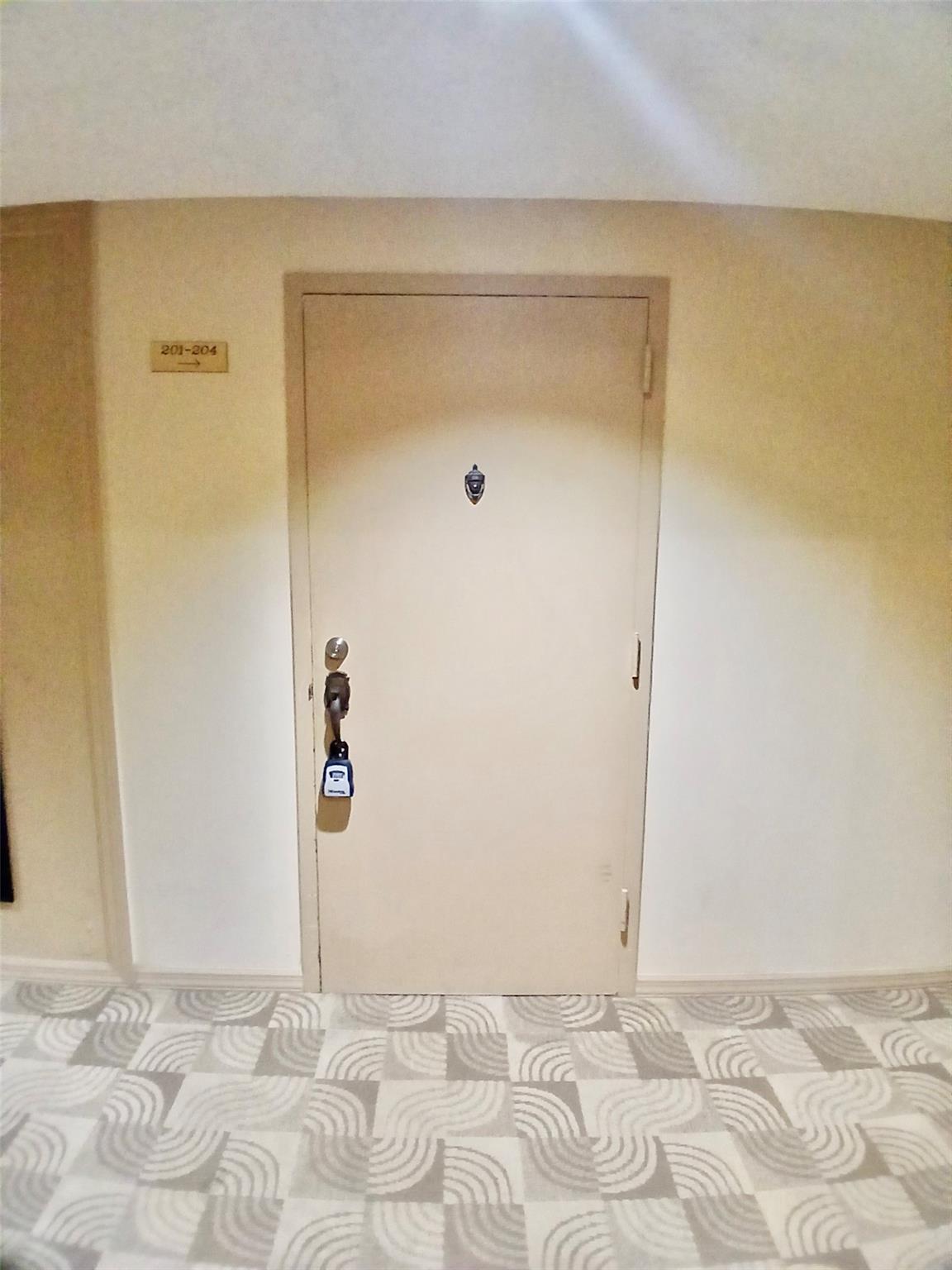 Wellesley Park Condo 01 - Residential Lease