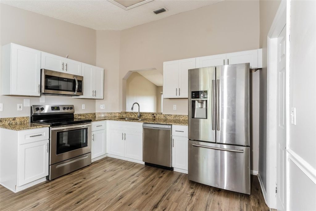 Photo of 1890 4th Avenue, Vero Beach, FL 32962 (MLS # F10545630)