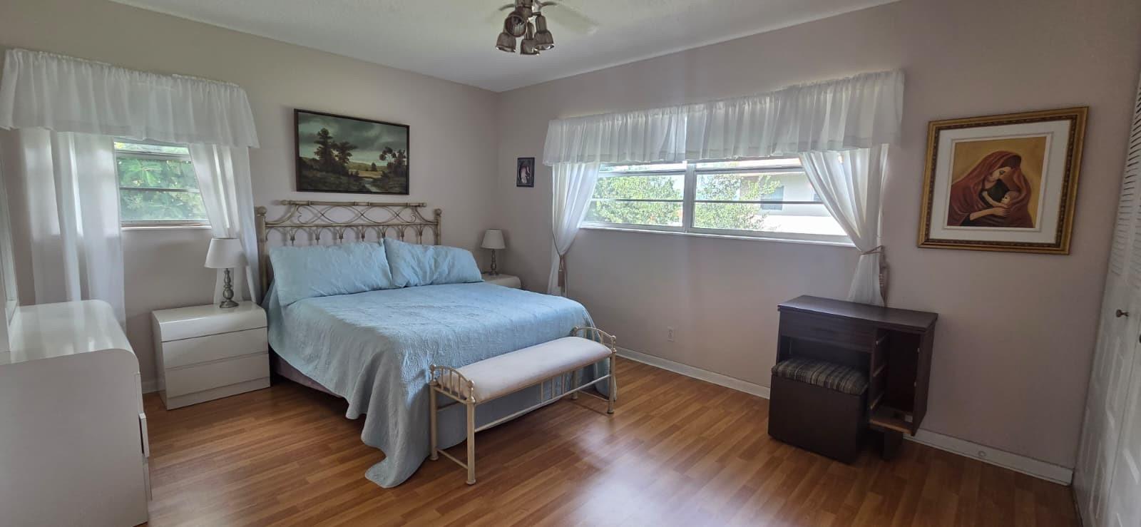 HAWAIIAN GARDENS GLADIOLA - Residential