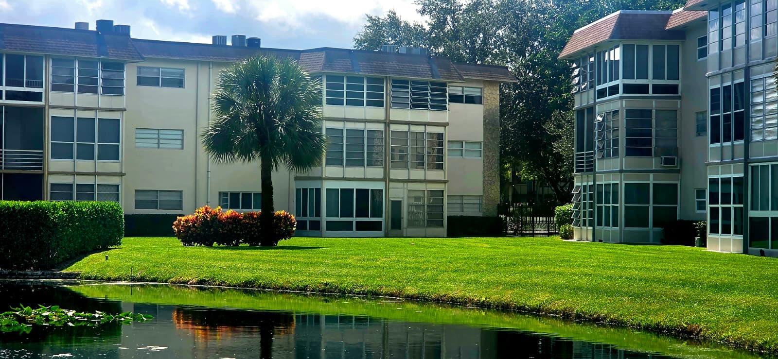 HAWAIIAN GARDENS GLADIOLA - Residential