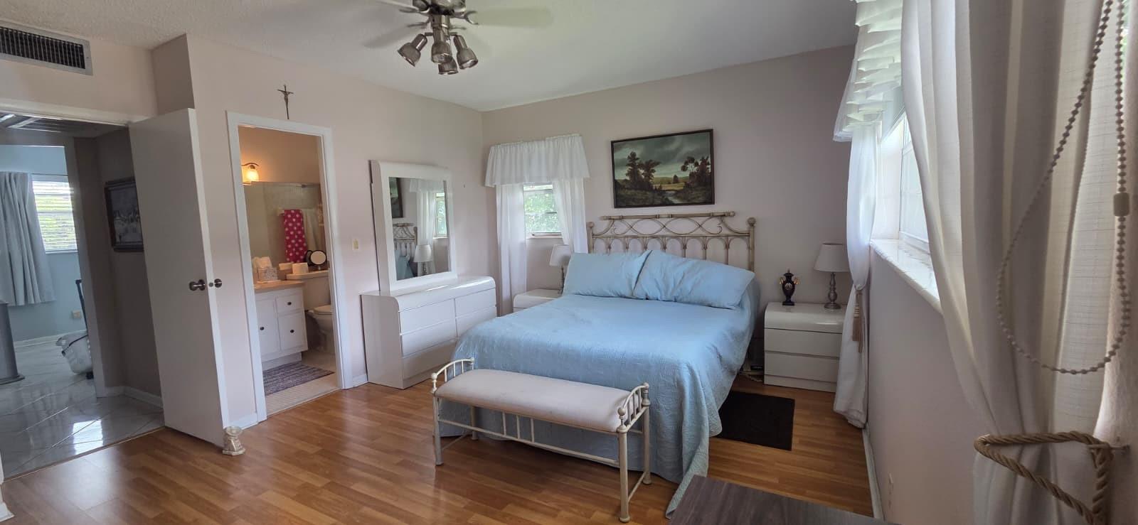 HAWAIIAN GARDENS GLADIOLA - Residential