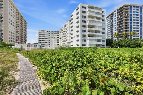 Tiny photo for 1850 S OCEAN Boulevard #505, Lauderdale By The Sea, FL 33062 (MLS # B26086800)