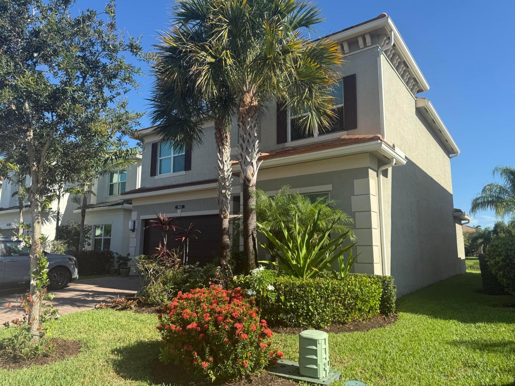 Photo of 9613 Highland Pointe Pass Pass, Delray Beach, FL 33446 (MLS # B26044106)