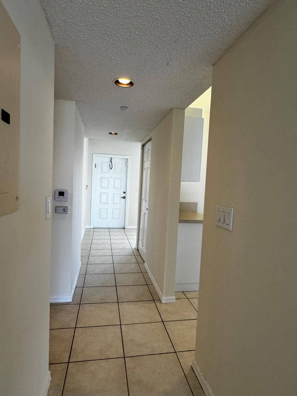 SOUTHAMPTON CONDOMINIUM I - Residential