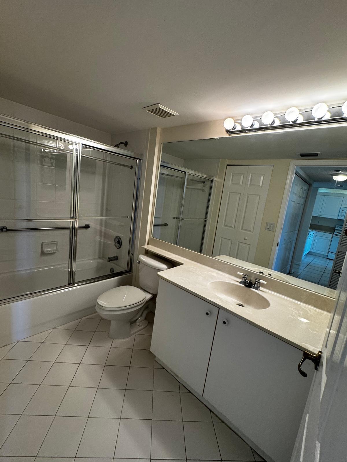 SOUTHAMPTON CONDOMINIUM I - Residential