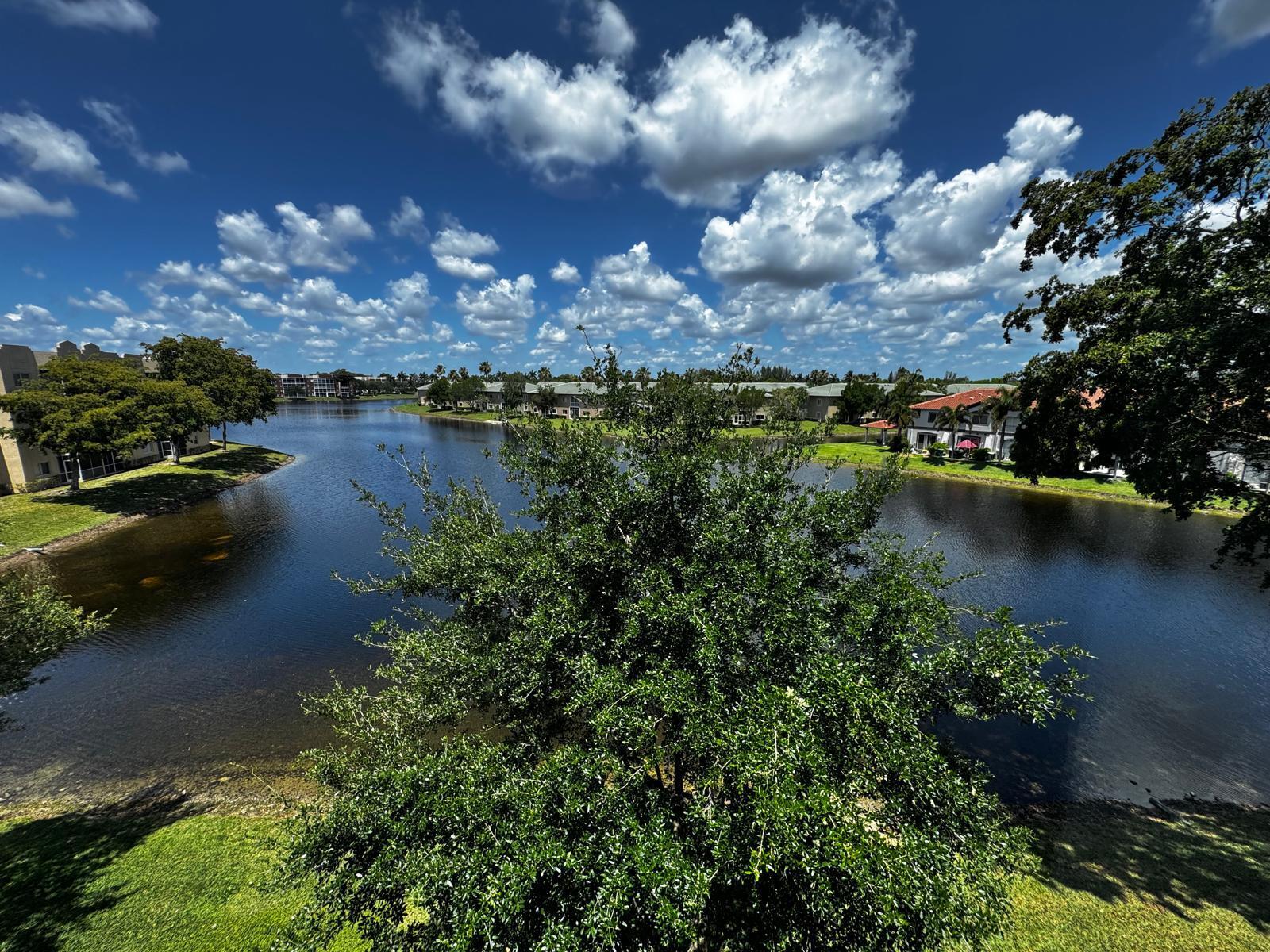 SOUTHAMPTON CONDOMINIUM I - Residential