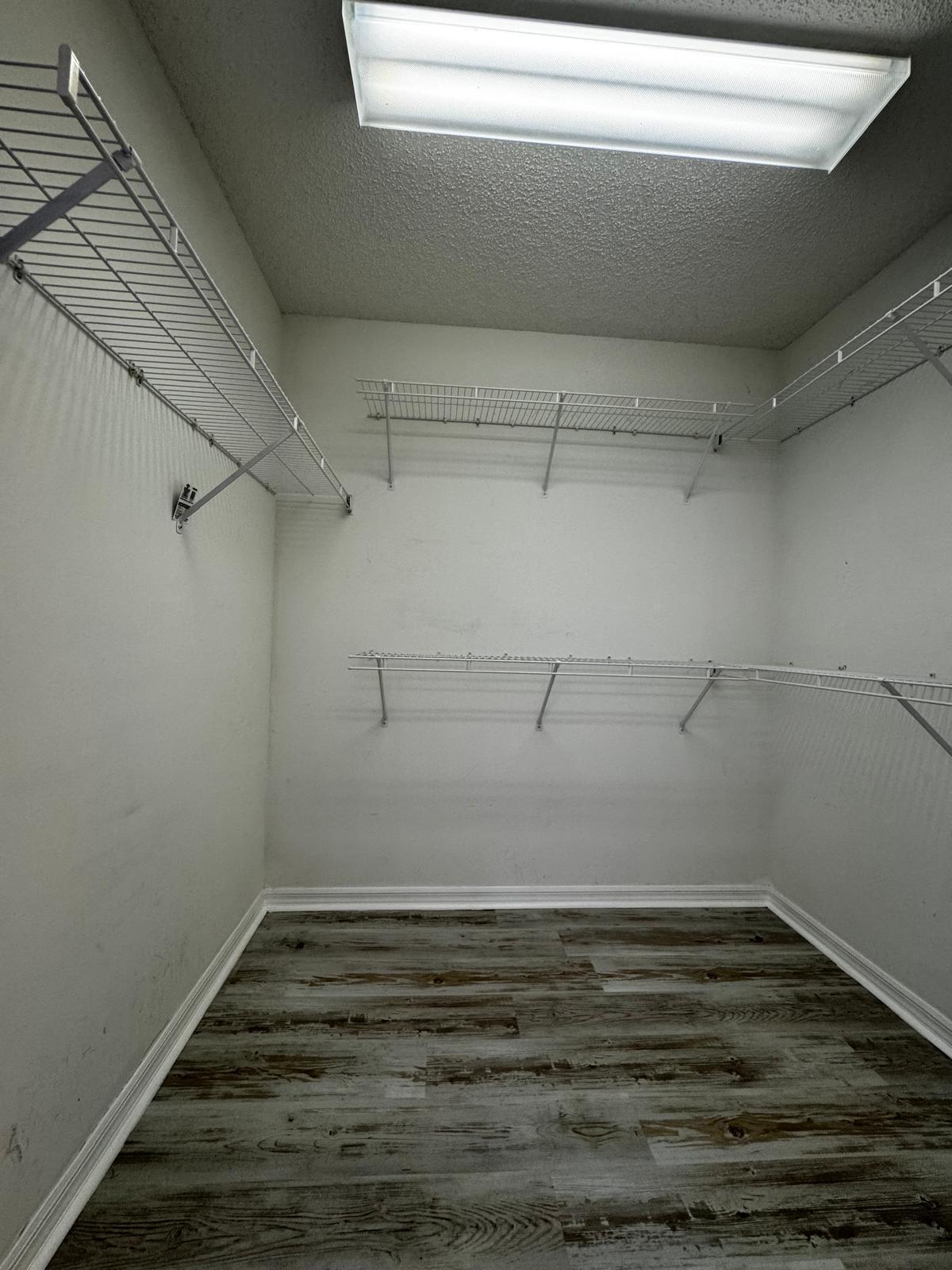 SOUTHAMPTON CONDOMINIUM I - Residential