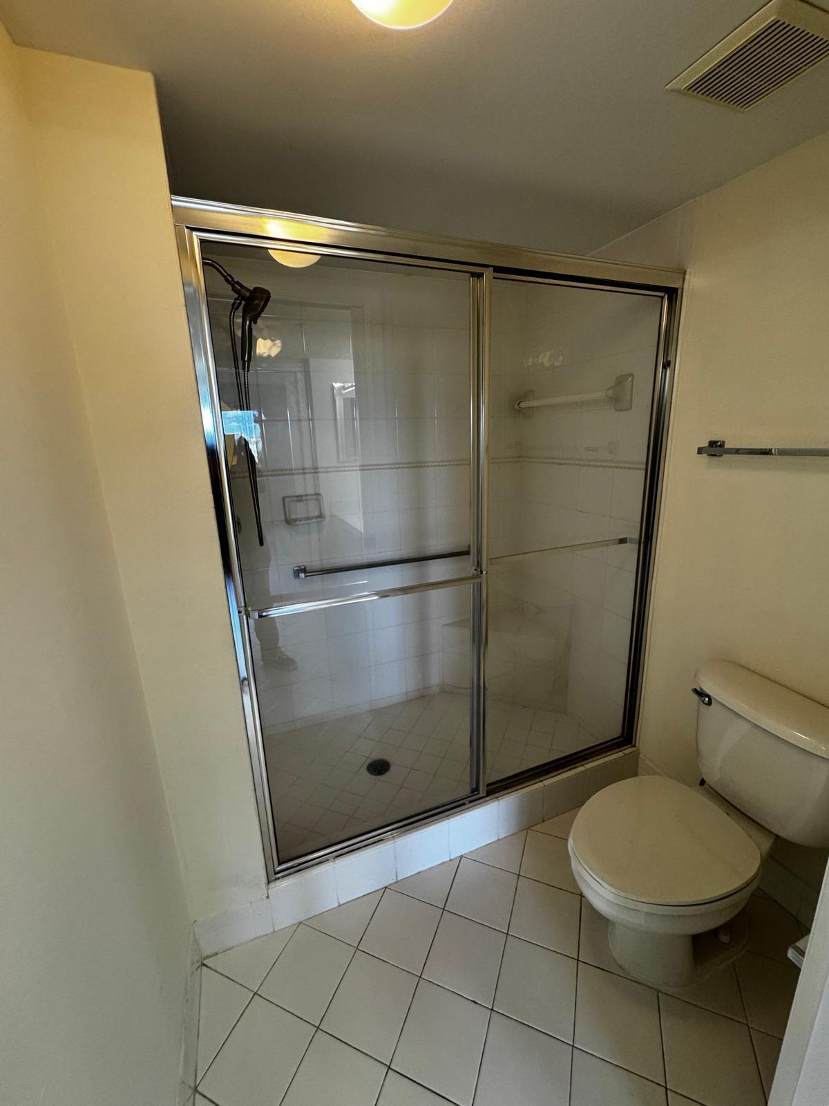 SOUTHAMPTON CONDOMINIUM I - Residential