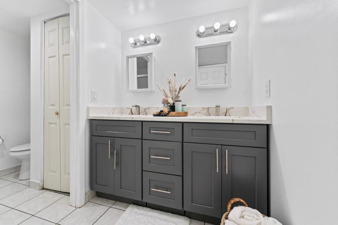 FOREST LAKES - Residential