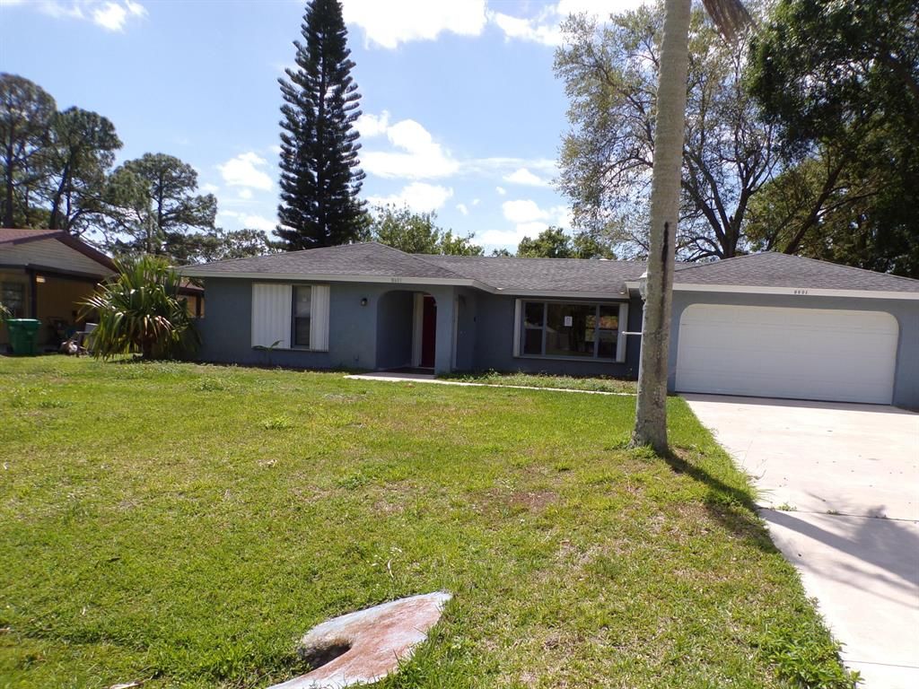 Photo of 8601 Santa Clara Boulevard, Fort Pierce, FL 34951 (MLS # R10877958)