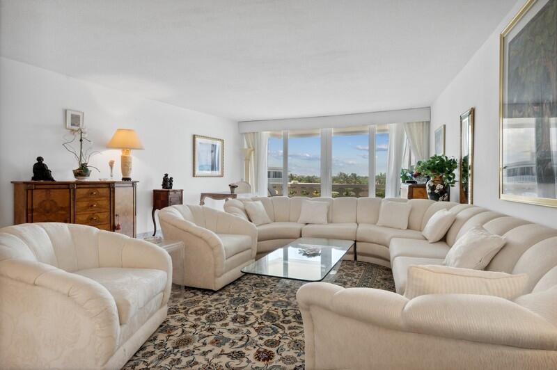 SUN AND SURF ONE HUNDRED - Residential