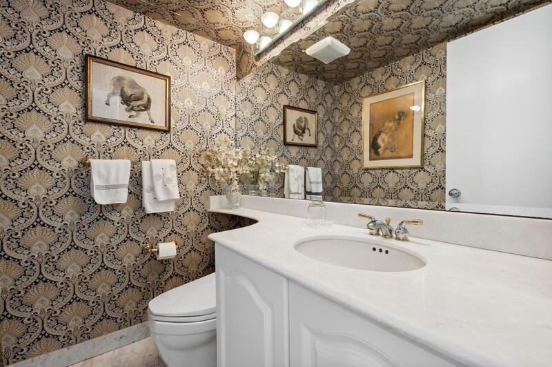 SUN AND SURF ONE HUNDRED - Residential