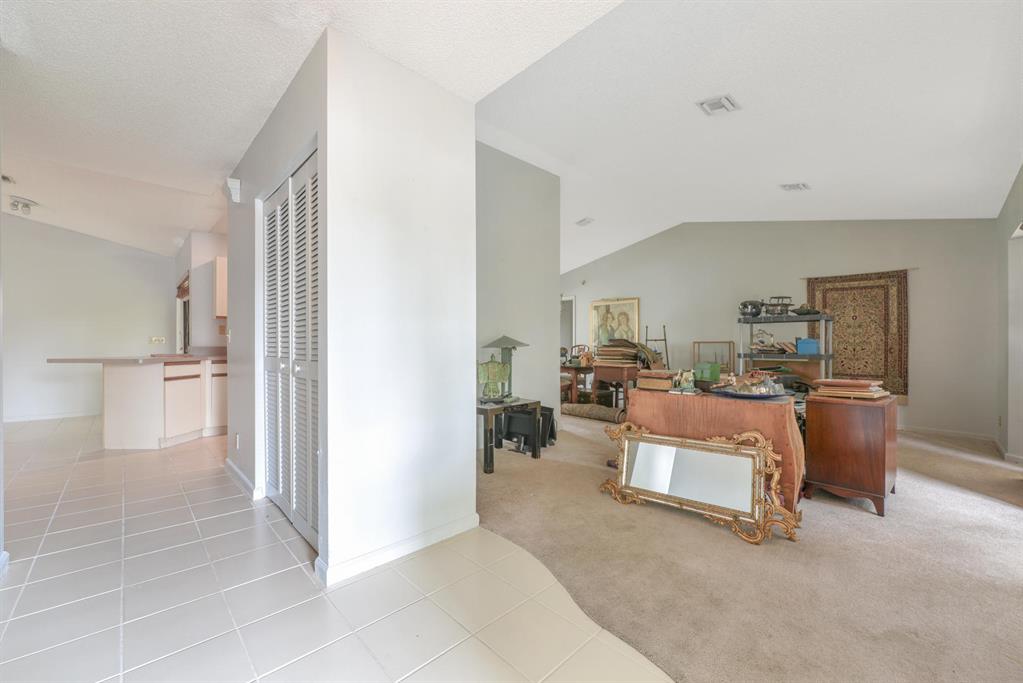 SUGAR POND MANOR OF WELLINGTON - Residential