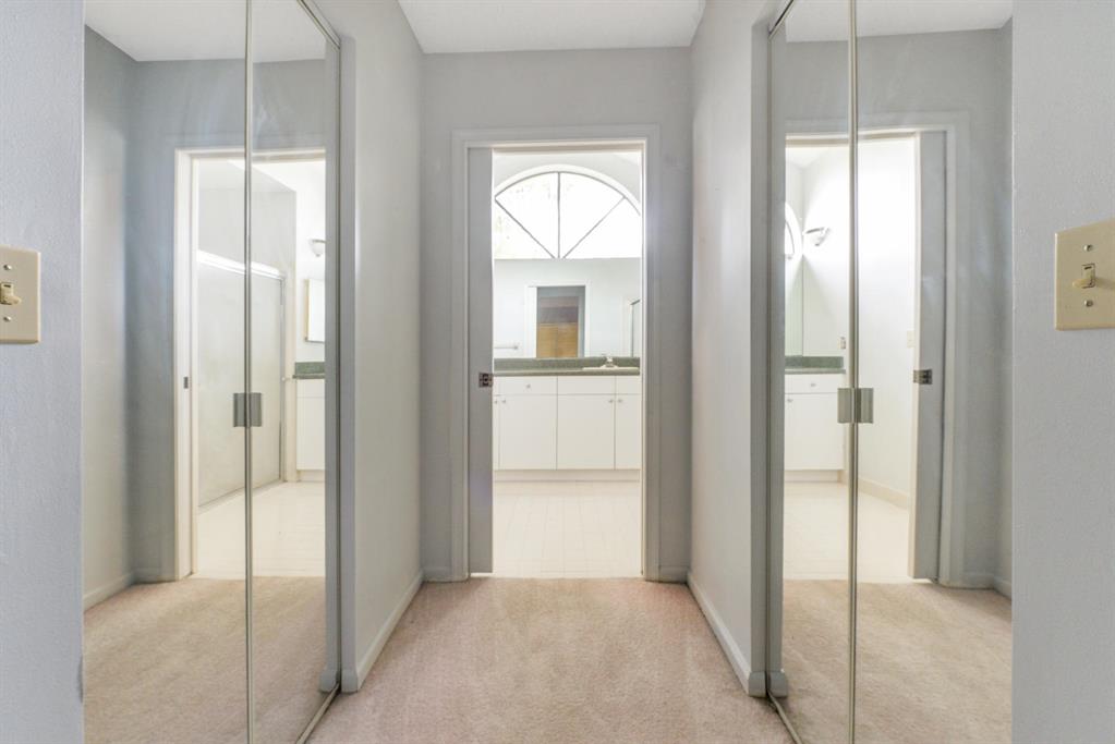 SUGAR POND MANOR OF WELLINGTON - Residential