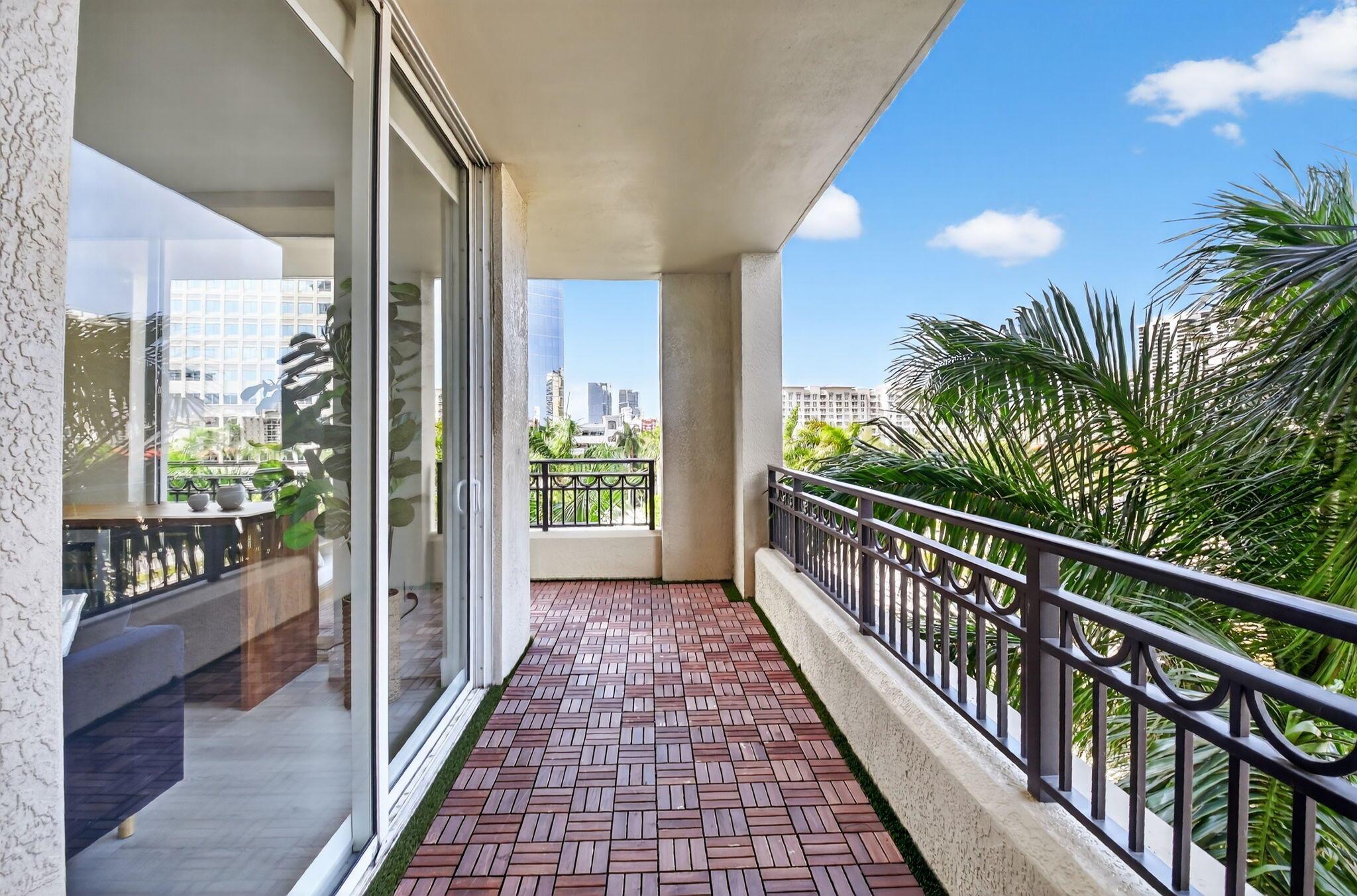 CITYPLACE SOUTH TOWER CON - Residential Lease