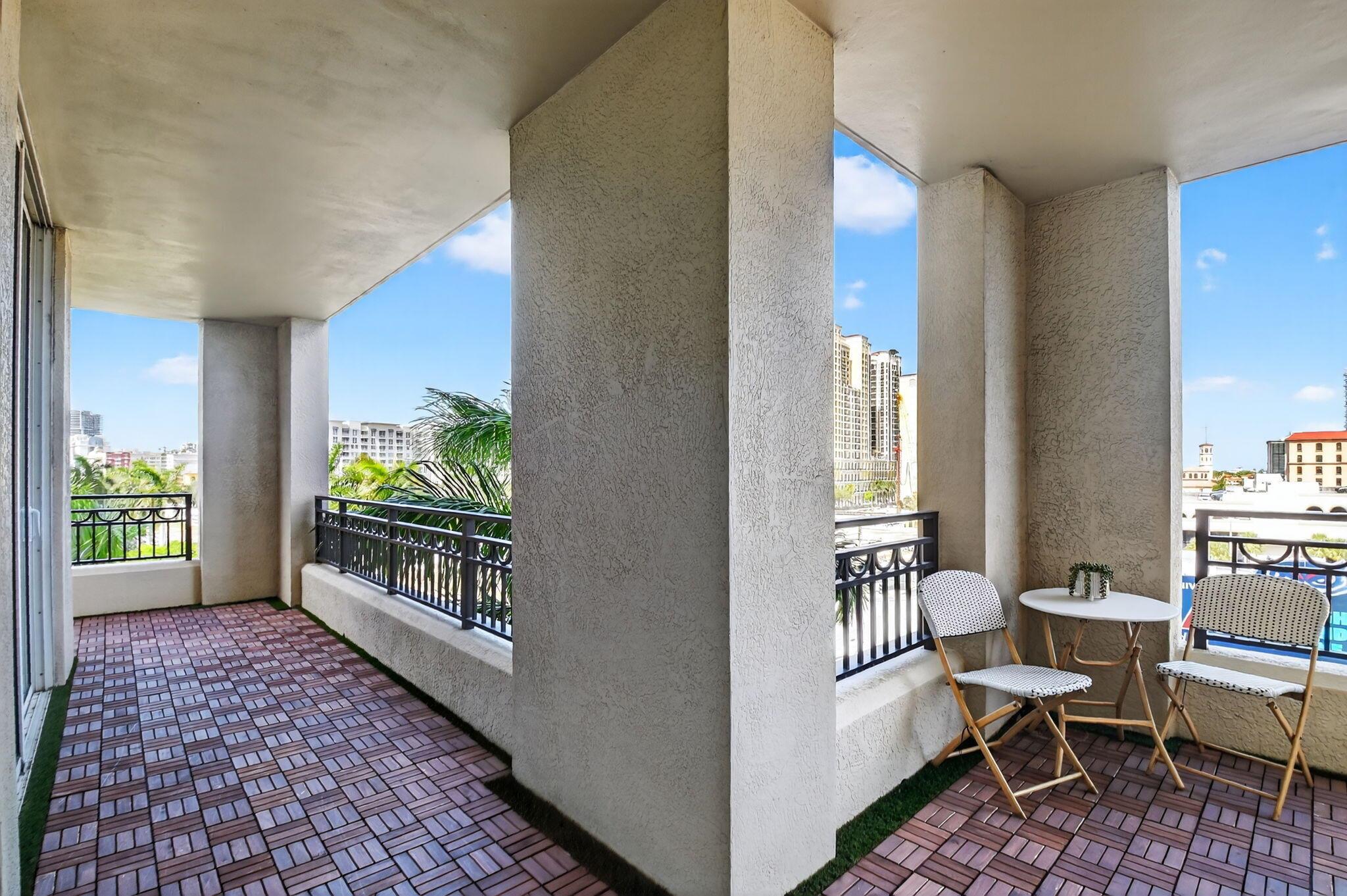 CITYPLACE SOUTH TOWER CON - Residential Lease