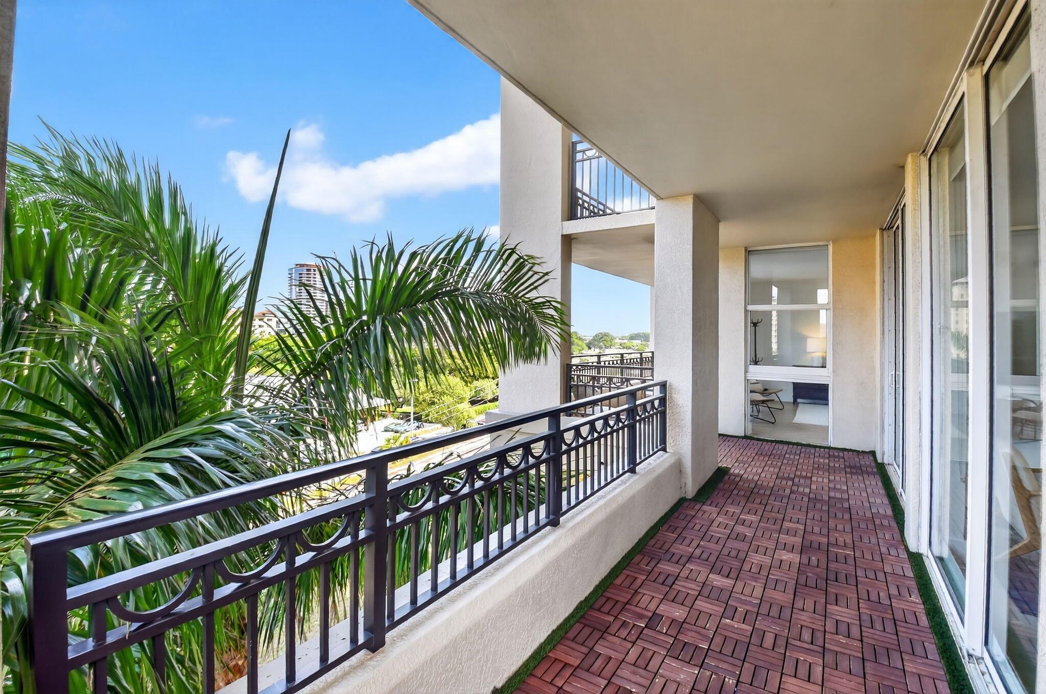 CITYPLACE SOUTH TOWER CON - Residential Lease