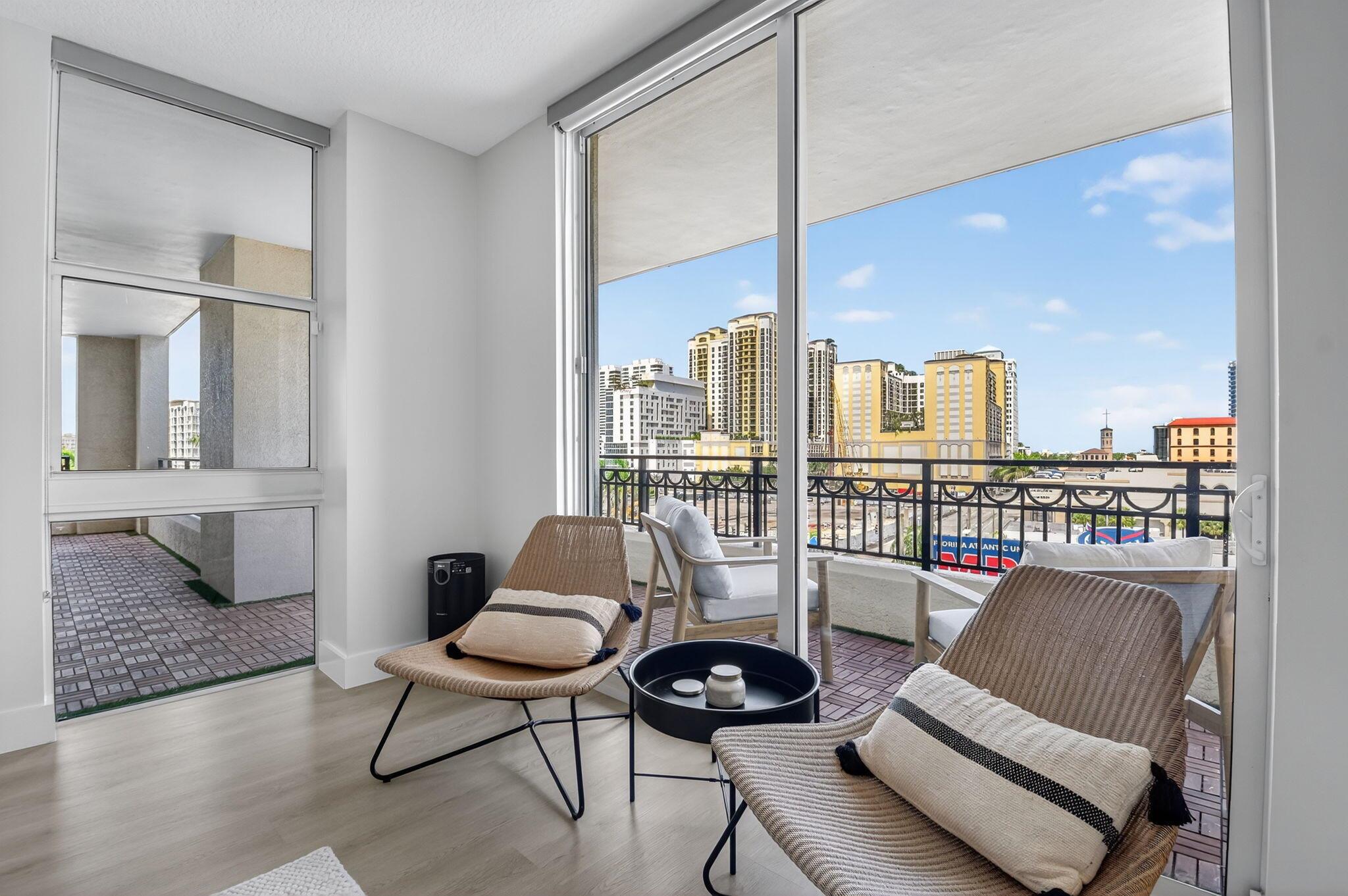 CITYPLACE SOUTH TOWER CON - Residential Lease