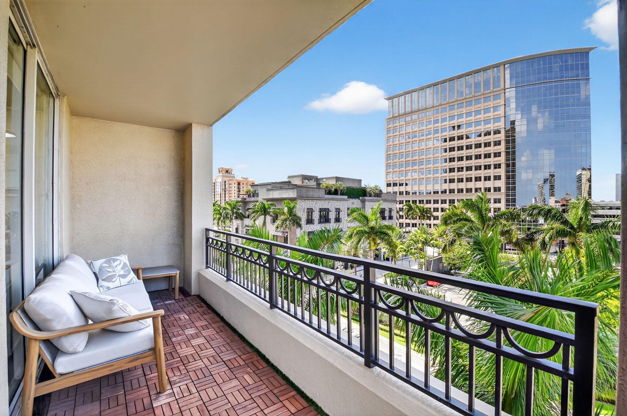 CITYPLACE SOUTH TOWER CON - Residential Lease