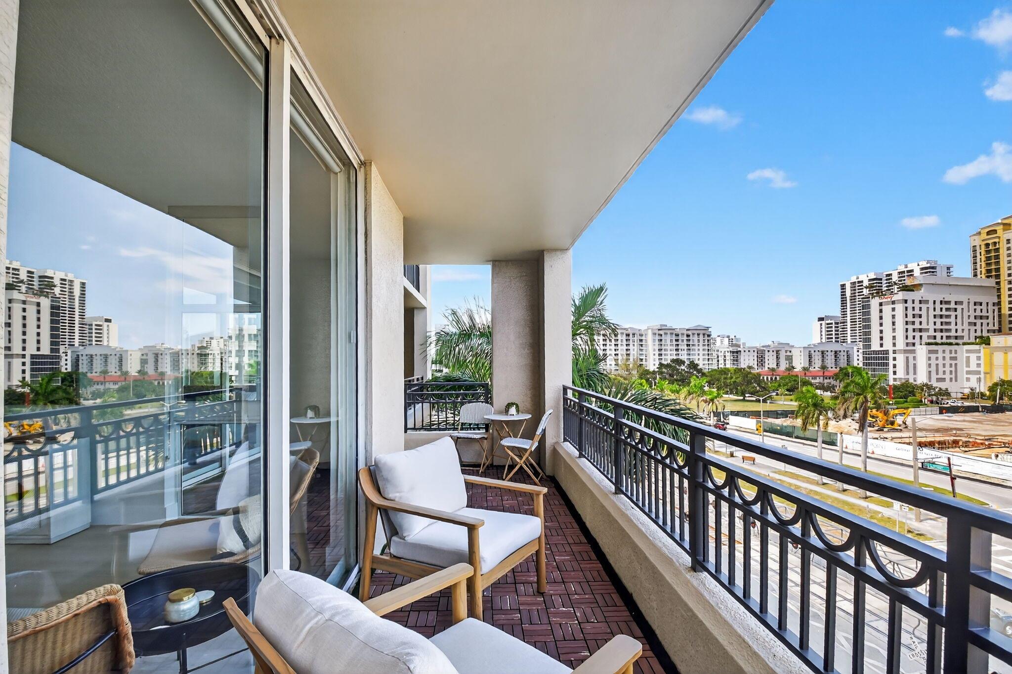 CITYPLACE SOUTH TOWER CON - Residential Lease