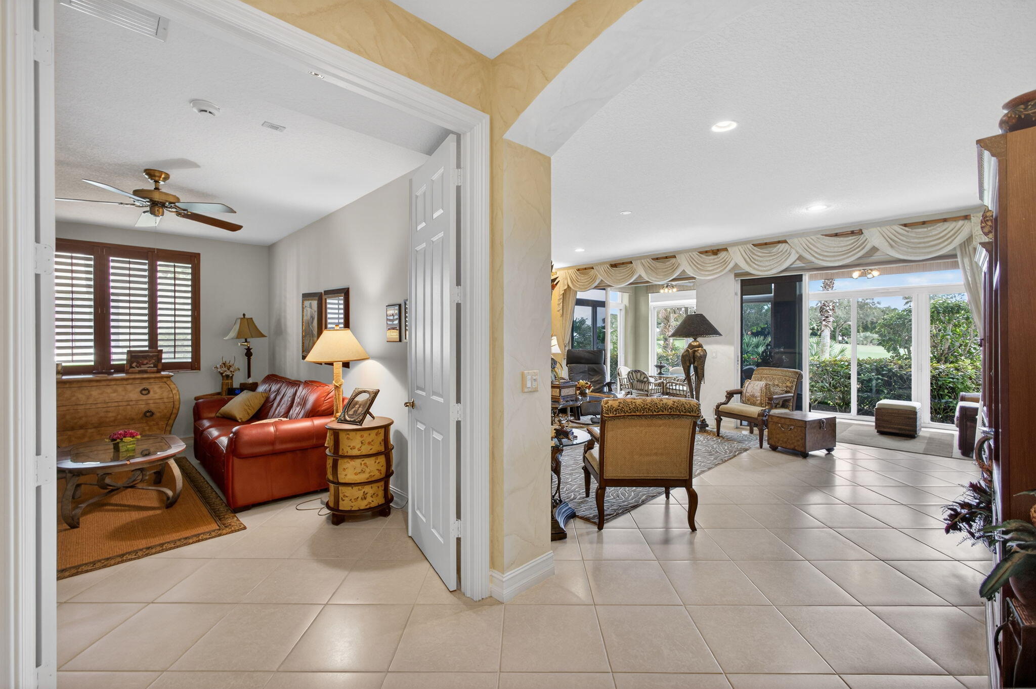 PALMS AT BALLENISLES CONDO - Residential