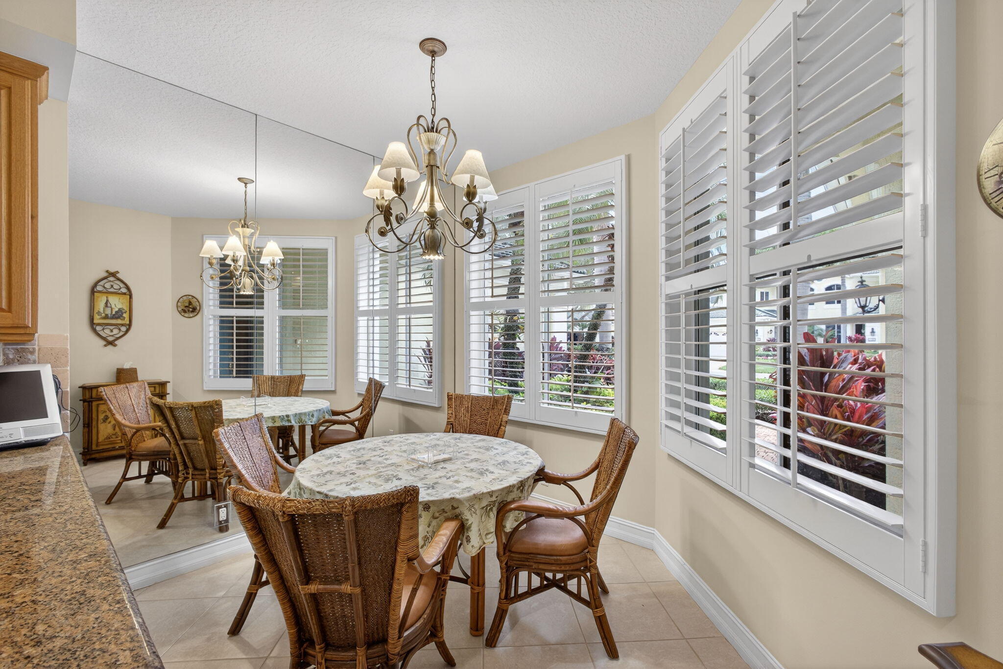 PALMS AT BALLENISLES CONDO - Residential