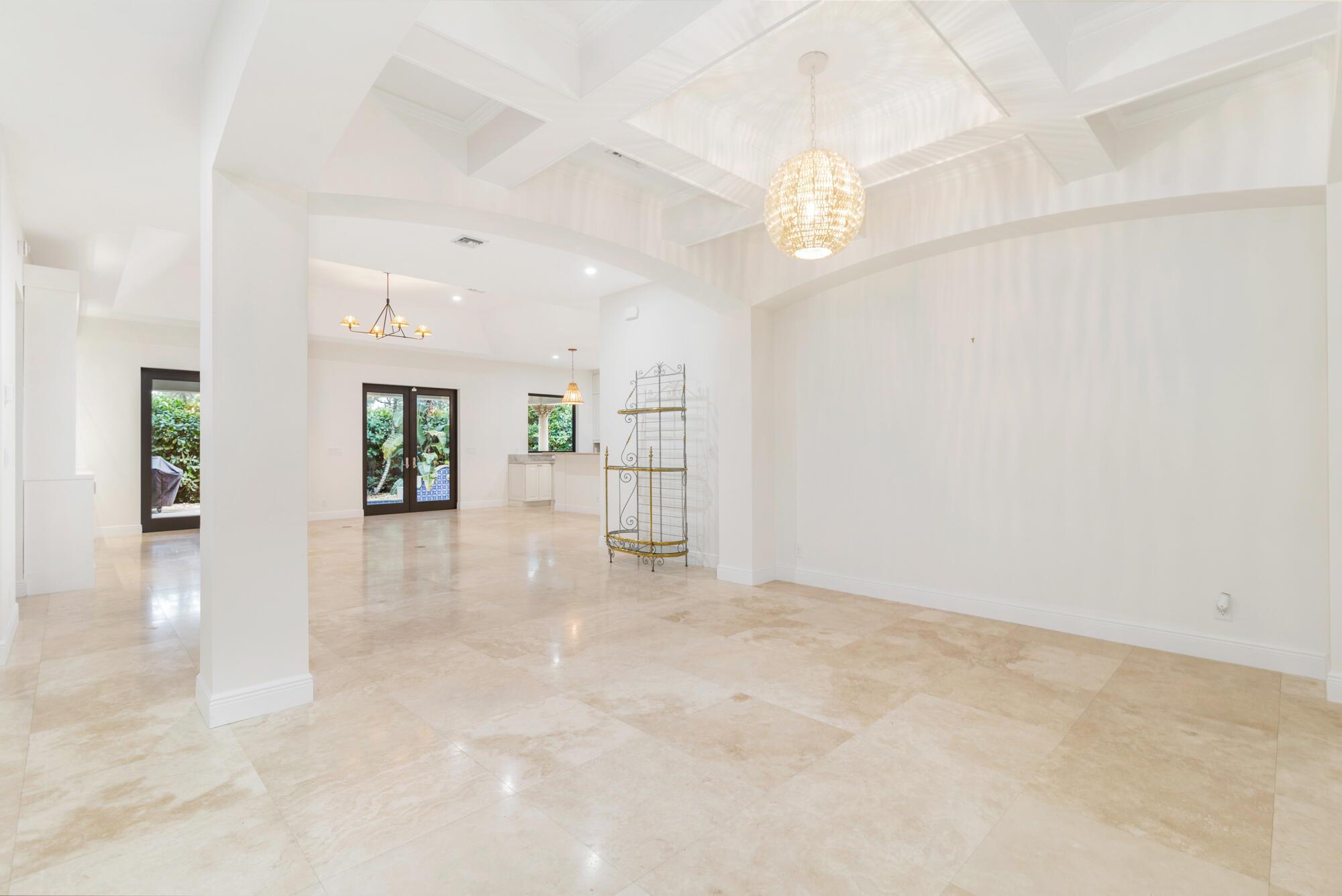 MIRAMAR SHORES IN - Residential